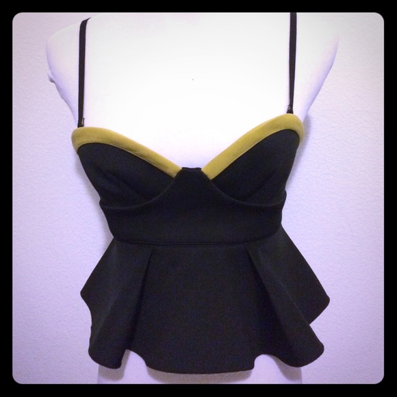 Peplum cropped top