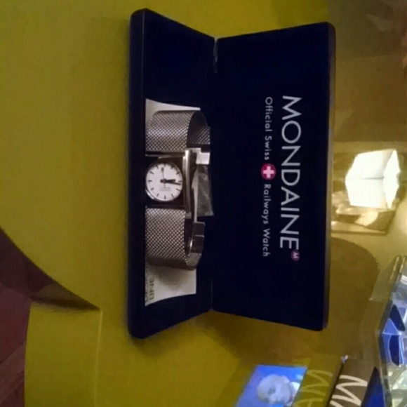 Mondaine ( Official Swiss Railways Watch) - Picture 1 of 3