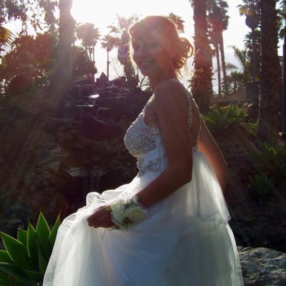 Beautiful Sherri Hill prom dress - Picture 2 of 3