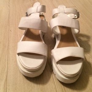 Platform sandals