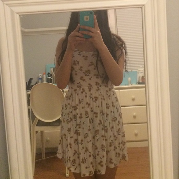 Dress with sunflowers