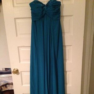 Beautiful David's Bridal Bridesmaid Dress! 👗👗