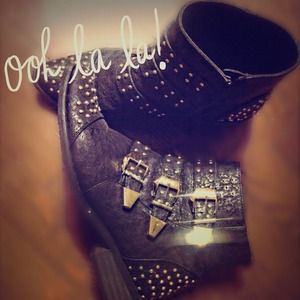 JustfAb studded boots