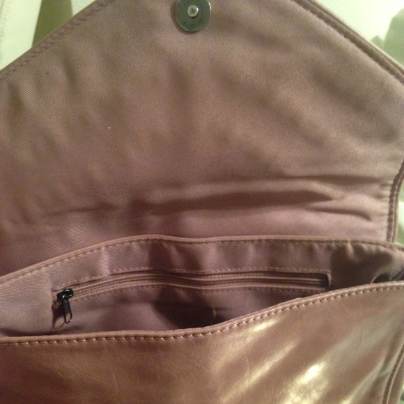 Boutique style vintage pink leather clutch bag - Picture 2 of 2