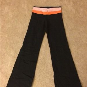 Lululemon Groove Pants Size 4