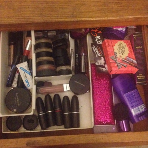 Makeup <33333