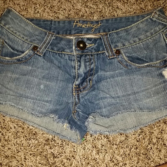 Amethyst denim shorts