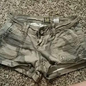 Zco shorts size 1