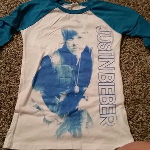 Justin Bieber tops bundled. Size xs