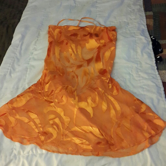 Sold - Picture 3 of 4