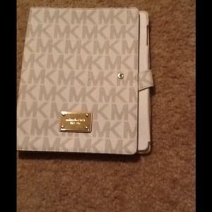 Michael kors iPad case