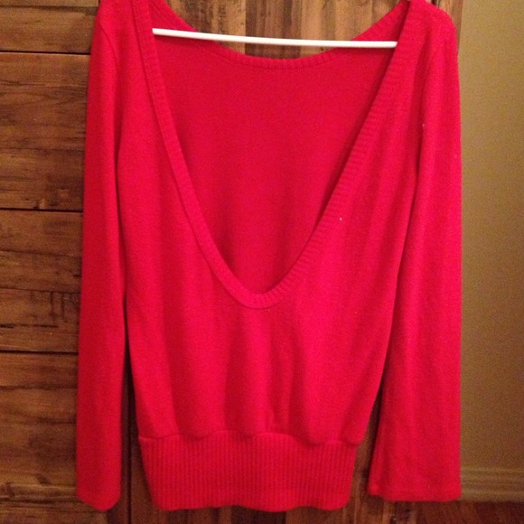 ❌Sold in bundle❌Sexy open back drapey bright coral