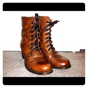 Steve Madden boots