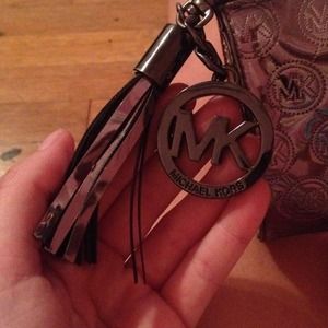 🚫traded🚫 Make silver bag