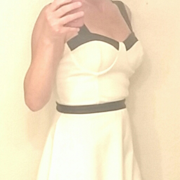 NWT Jack by BB Dakota "Keryn" Dress - Picture 2 of 4