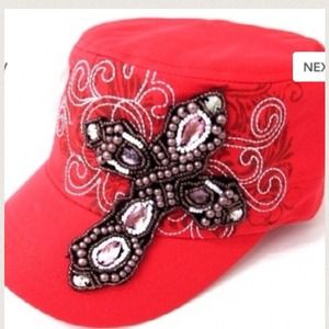 Red Olive & pique HAt