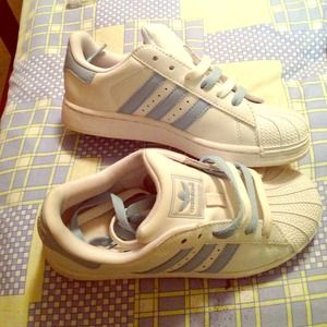 Adidas Sneaks !