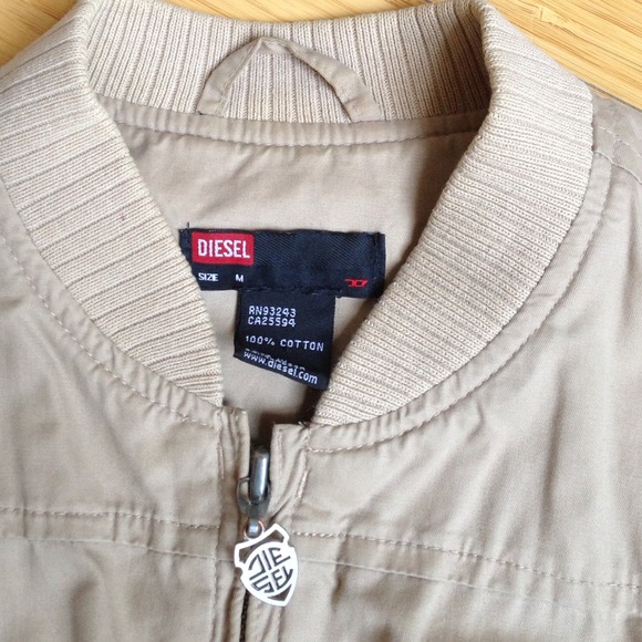 🚫SOLD in bundle Diesel jacket - Picture 3 of 4
