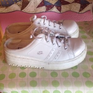 Cute Skechers slip on shoes