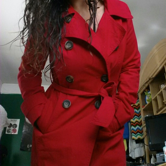 Perfect for fall! Red lined overcoat with belt (: