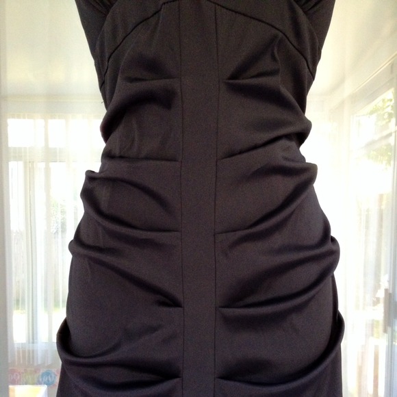 ⛔️SOLD⛔️ CACHE🌟Blk Mermaid style Gown/dress - Picture 4 of 4