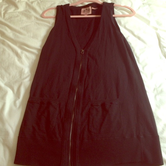 Price Cut! Juicy Couture Long Sleeveless zip up