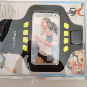 Waterproof mobile pouch