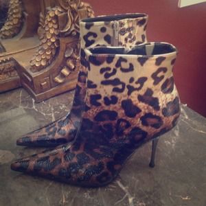 ❤️Ombré Leopard Pointy Ankle Boots - Size 7