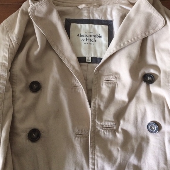 SOLD IN BUNDLE 🔕🔕 Abercrombie & Fitch beige coat - Picture 2 of 3