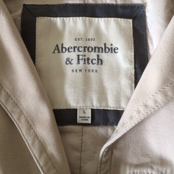 SOLD IN BUNDLE 🔕🔕 Abercrombie & Fitch beige coat - Picture 3 of 3