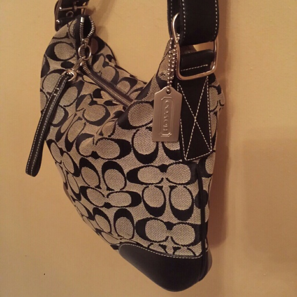 Coach shoulder bag