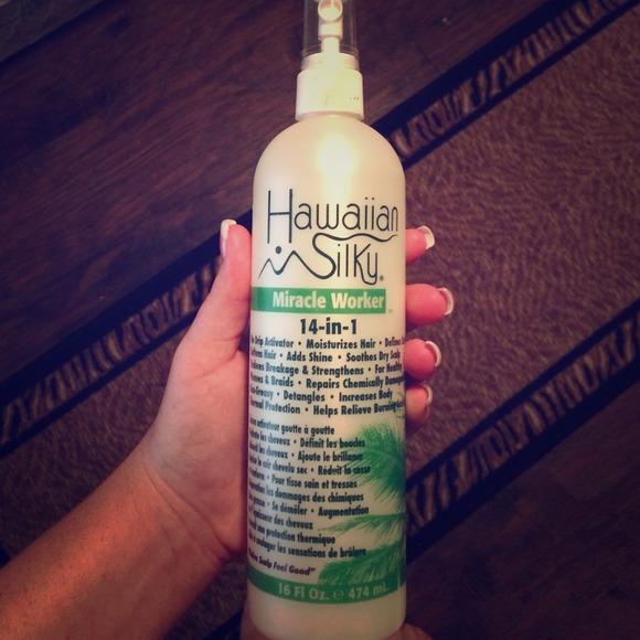 Leave in spray for damaged dry hair