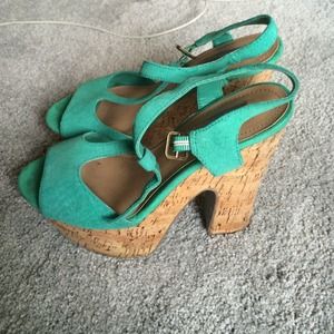 Steve Madden wedges