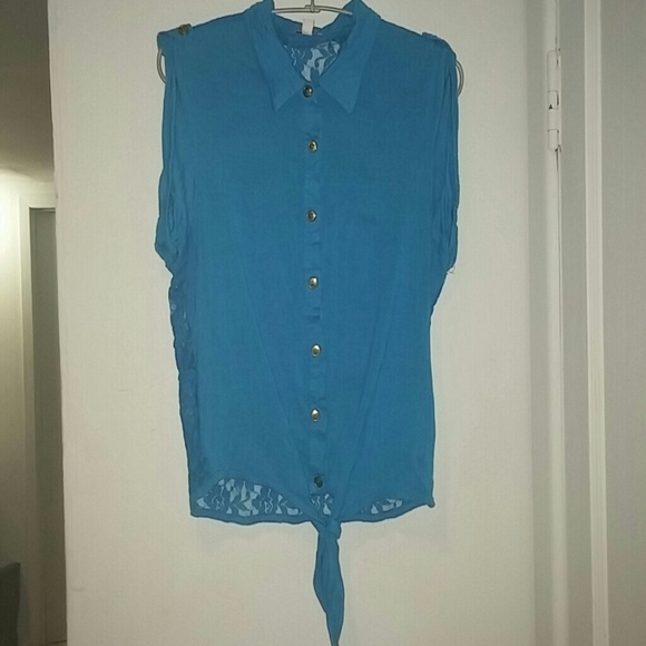 Electric blue shirt!