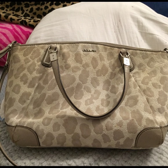 REDUCED!! Authentic Coach Handbag💕