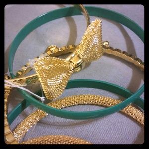 Lydell NYC Bow Bangle Set