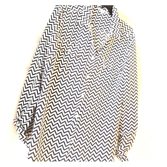 AEO chevron blouse