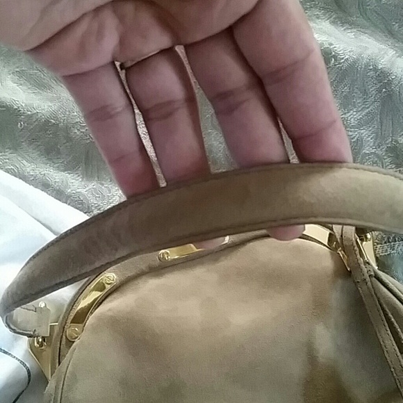 **SOLD** PRADA!!!!! - Picture 2 of 8