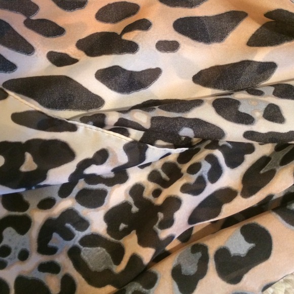 Scarf - Picture 2 of 2