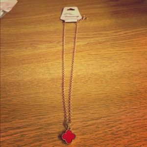 Red clover necklace