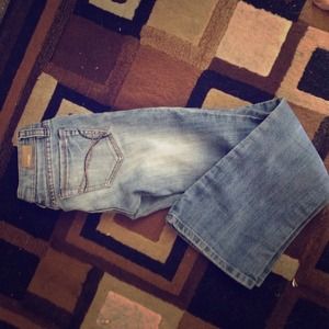 Distressed Refuge jeans size 1S $10