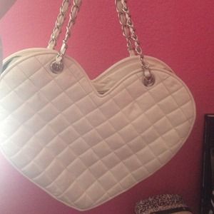 Bebe quilted heart purse