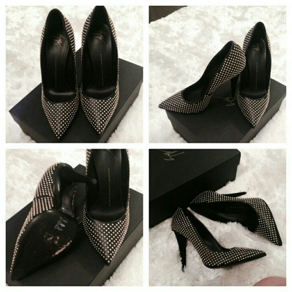 *SOLD* Giuseppe Zanotti Esther Studded Pumps