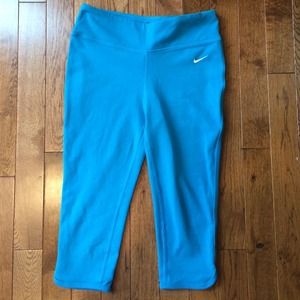 Nike Dry Fit Crop