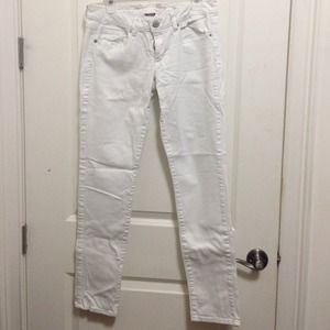 American Eagle White jeans