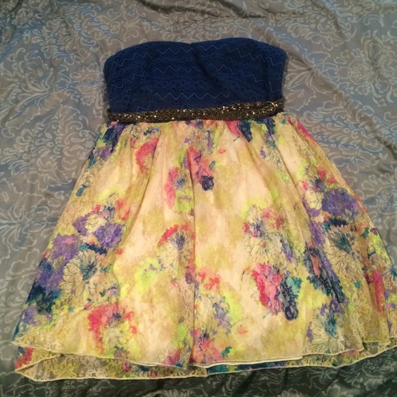 City Studio strapless dress