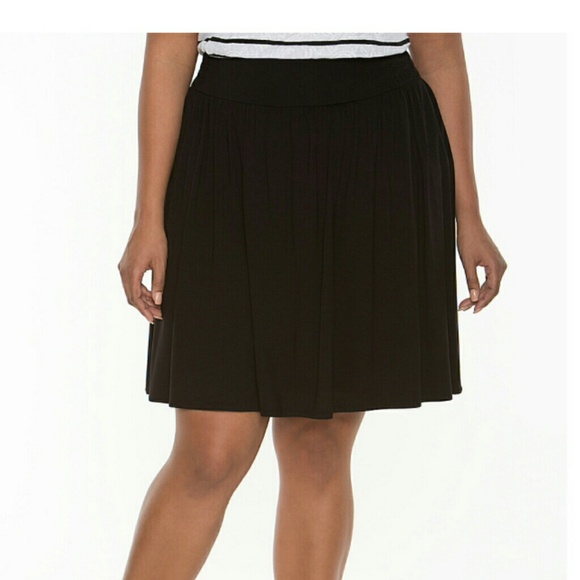 Short knit SKIRT