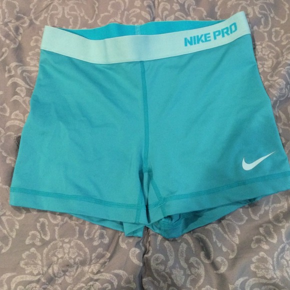 Nike spandex