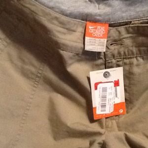 Nike Khaki Shorts/Capris