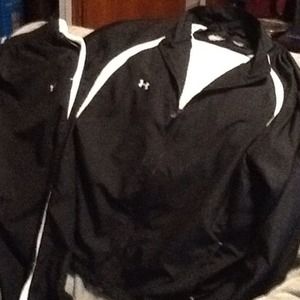 Under Armour jogging suit